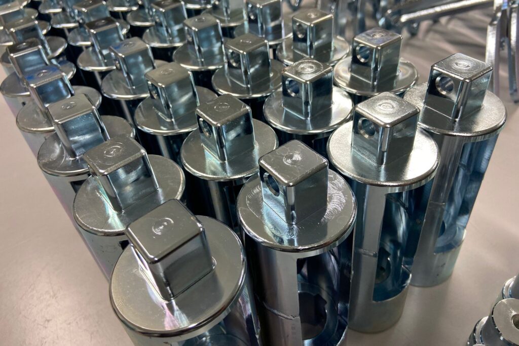 Attacchi Q24 per attuatori Auma SA